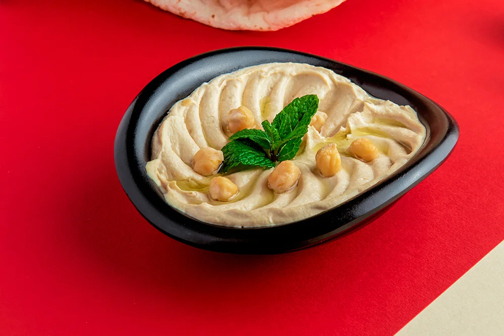 حمص بالطحينة